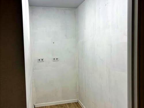 комерційна за адресою Білокур вул. (Курська), 8а