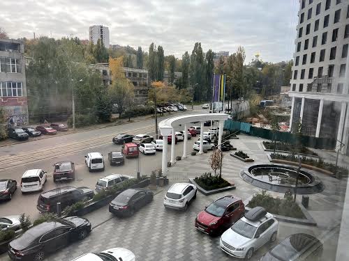 коммерческая по адресу Глубочицкая ул., 73-77
