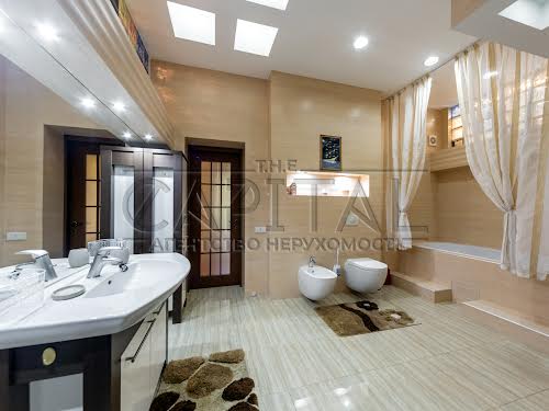 будинок за адресою курортна 9, 16
