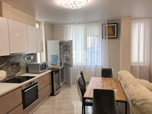 квартира за адресою Регенераторна вул., 4 к8
