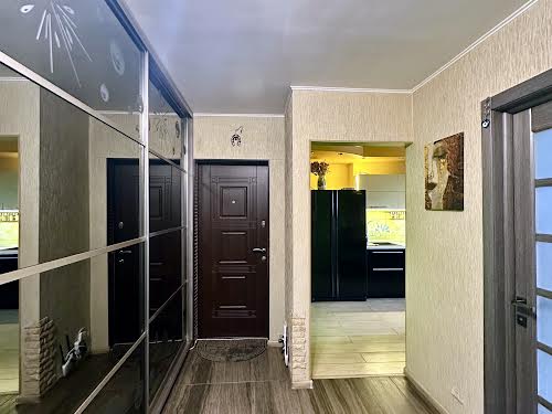 квартира за адресою с. Святопетрівське, Теплична вул., 38