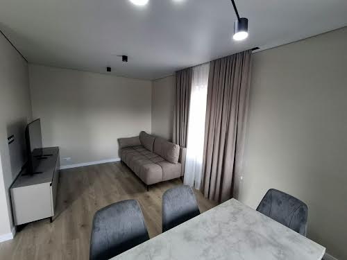 квартира за адресою Садова вул., 1б