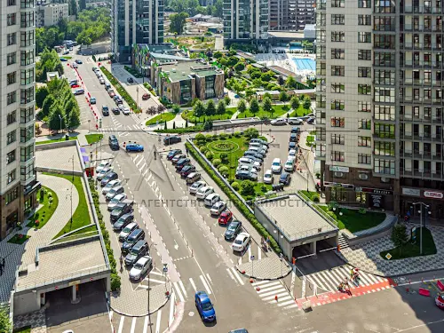 квартира по адресу Андрея Верхогляда ул. (Михайла Драгомирова), 16