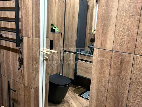 квартира за адресою Велика Васильківська вул. (Червоноармійська), 78/2