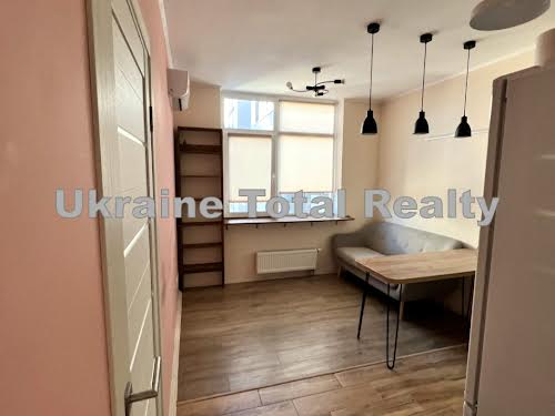 квартира за адресою Райдужна вул., 58