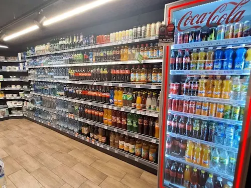 комерційна за адресою Чорних Запорожців вул. (Петра Запорожця), 13