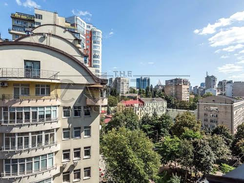 квартира по адресу Александра Конисского ул., 45-49
