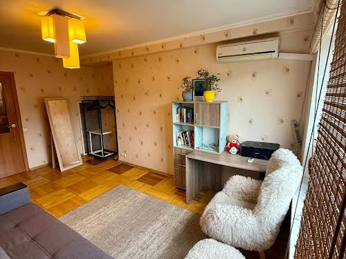 квартира за адресою Миру просп., 12