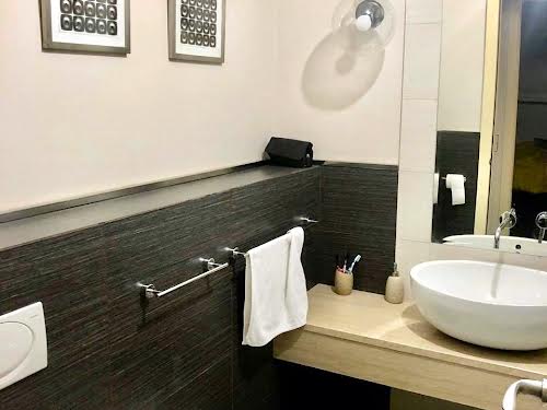квартира за адресою Архітектора Городецького вул., 12