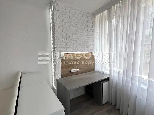 квартира за адресою Дмитрівська, 60/19