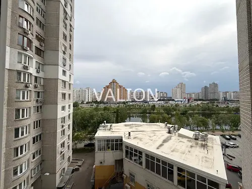 квартира по адресу Драгоманова ул., 31-Б