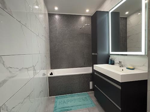 квартира за адресою Регенераторна вул., 4 к17
