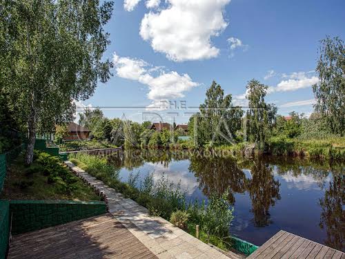 будинок за адресою с. Романків, Сосновий Бір вул.