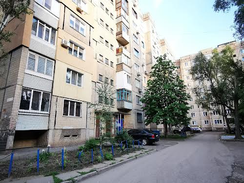 квартира по адресу Донецкая ул., 3