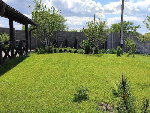 коммерческая по адресу с. Рожны, Літківський провулок, 32
