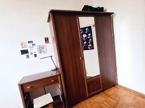 комерційна за адресою Січових Стрільців вул. (Артема), 81