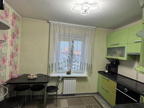 квартира за адресою Оноре де Бальзака вул., 58