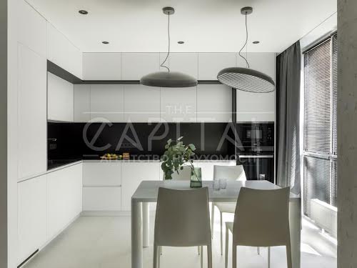 квартира за адресою Салютна вул., 2к22