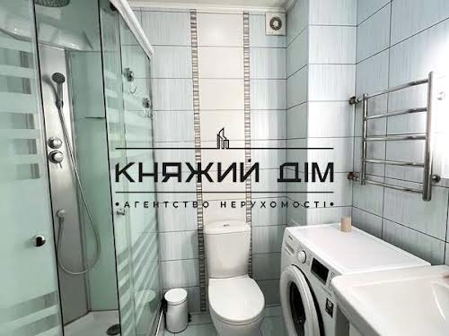 квартира за адресою Рибальська вул., 8