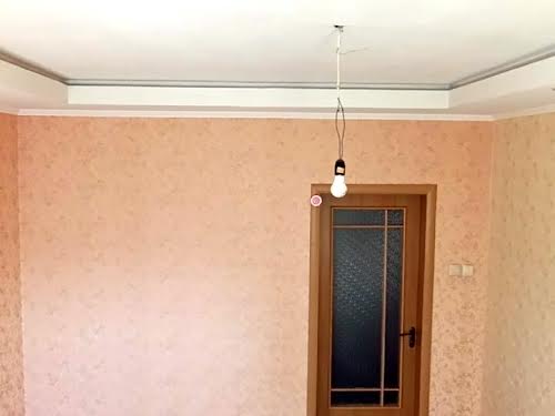 квартира за адресою Дніпровська набережна вул., 19