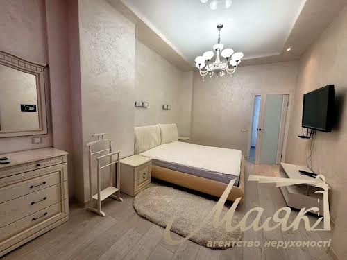 квартира за адресою Андрія Верхогляда вул. (Михайла Драгомирова), 2-А