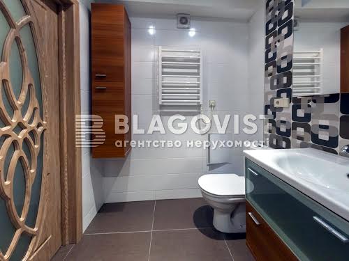 квартира за адресою Урлівська вул., 19