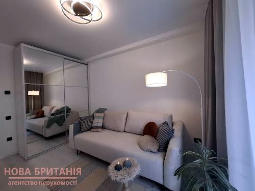 квартира за адресою Михайла Максимовича вул. (Онуфрія Трутенка), 26