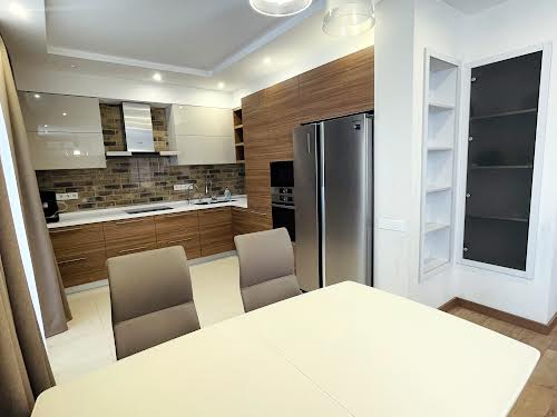 квартира за адресою Олени Пчілки, 8