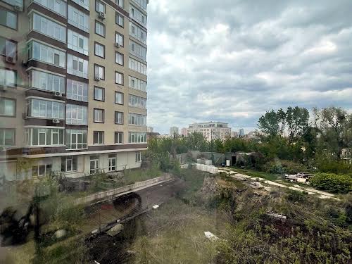 квартира по адресу Академика Писаржевского ул., 8