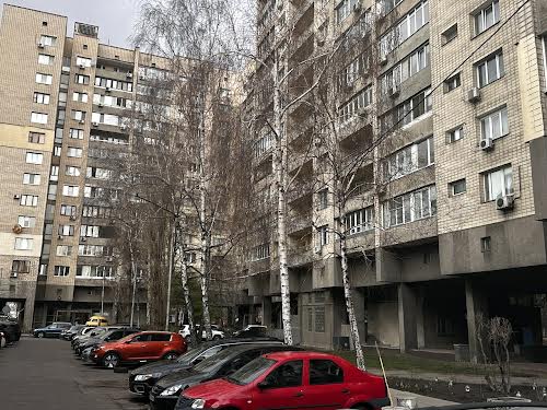 квартира за адресою Михайла Омеляновича-Павленка вул. (Суворова), 11