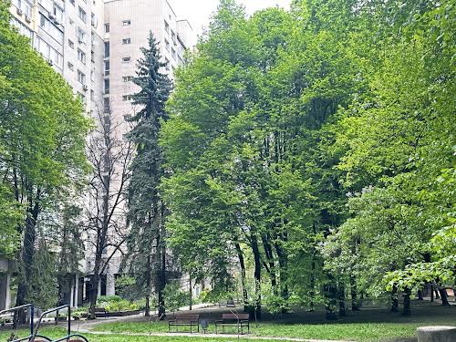 квартира за адресою Михайла Омеляновича-Павленка вул. (Суворова), 11