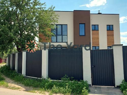 будинок за адресою Набережна вул., 7а
