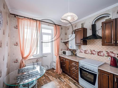 квартира по адресу Боголюбова ул., 13