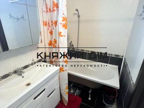 квартира за адресою Конча-Заспинська вул. (Генерала Матикіна), 16