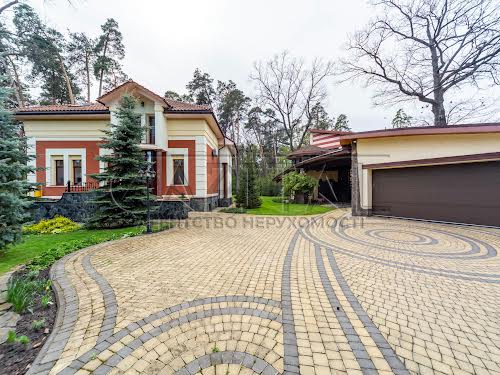 будинок за адресою курортна 9, 16