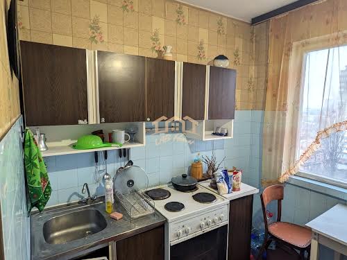 квартира за адресою Автозаводська вул., 39