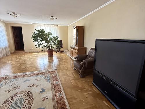 дом по адресу Паустовського ул., 36