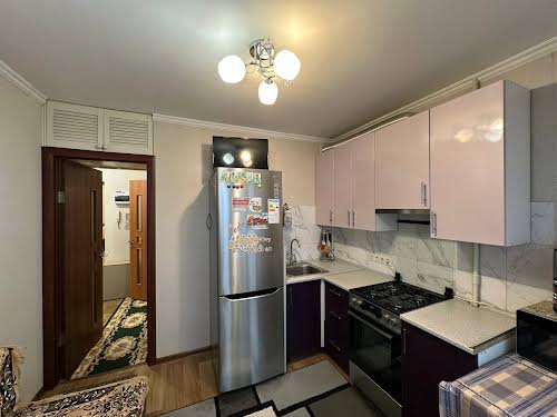 квартира за адресою Гната Юри вул., 18а