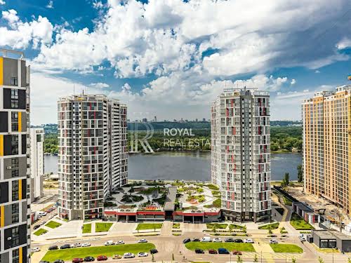 квартира по адресу Евгения Маланюка ул. (Степана Сагайдака), 101