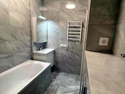 квартира за адресою Київ, Каховська вул., 56