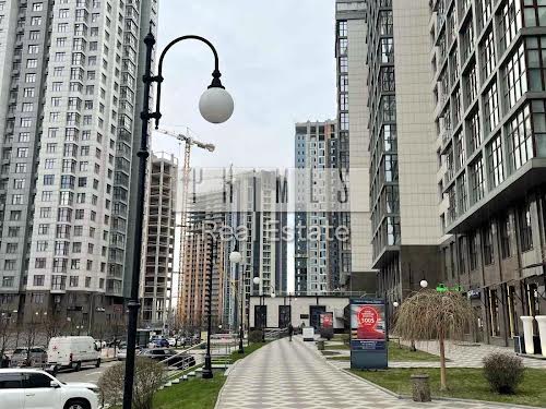 квартира по адресу Андрея Верхогляда ул. (Михайла Драгомирова), 15
