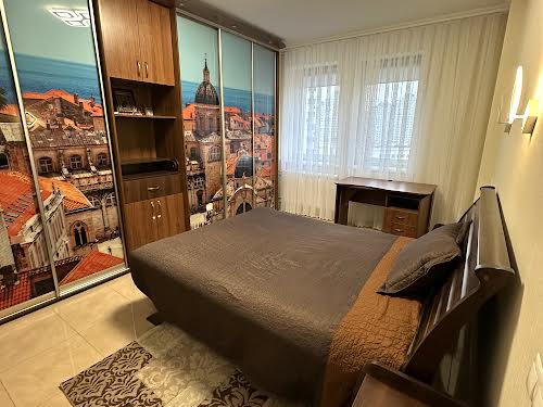 квартира за адресою Миколи Бажана просп., 12