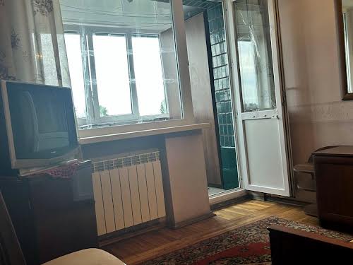 квартира за адресою Київ, Русанівська набережна вул., 8