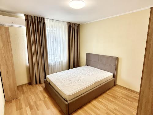 квартира по адресу Киев, Сечевых Стрельцов ул. (Артема), 32-38