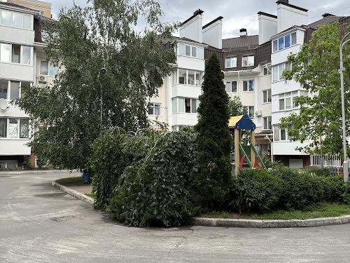 квартира за адресою Ірпінь, Літературна вул. (Чехова), 11