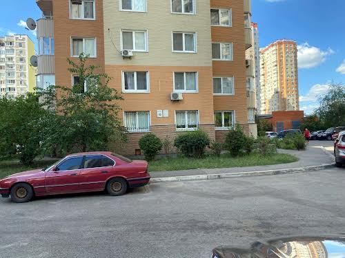 квартира за адресою Миколи Лаврухіна вул., 10