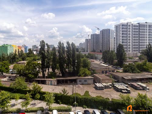 квартира за адресою Березнева вул., 12