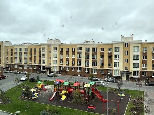 квартира за адресою відпочинку, 1