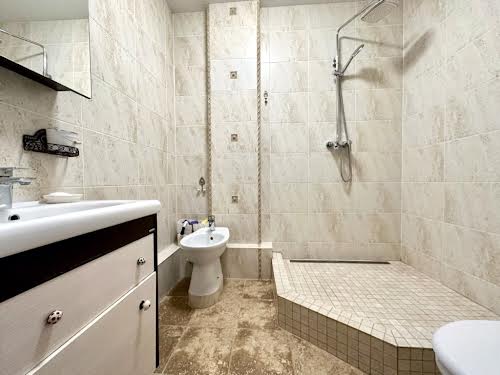 квартира за адресою Регенераторна вул., 4 к2