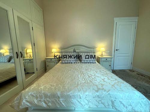 квартира за адресою Антоновича вул. (Горького), 8